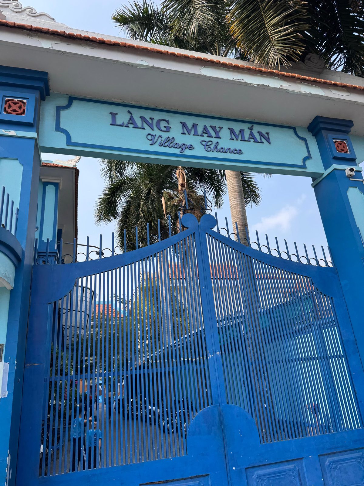 Maison Chance, Vietnam
